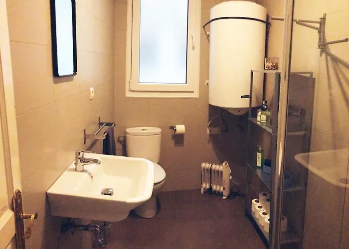 Vivienda Turistica Centrica Junto Al Museo Con Wifi *